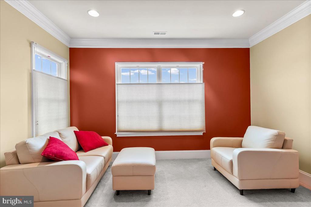 17 EVERGREEN PLACE