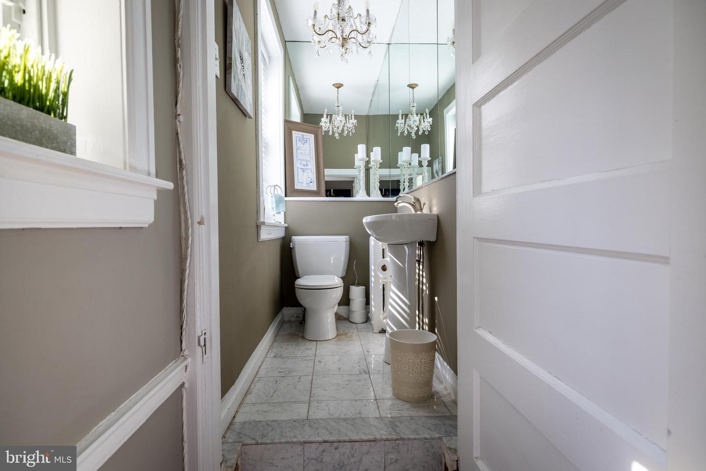 1610 Cloverly Lane