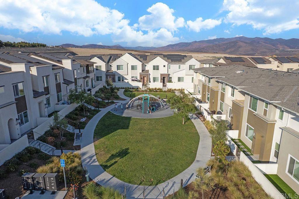 2040 Bluestone Circle