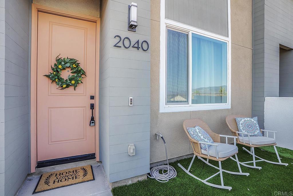 2040 Bluestone Circle