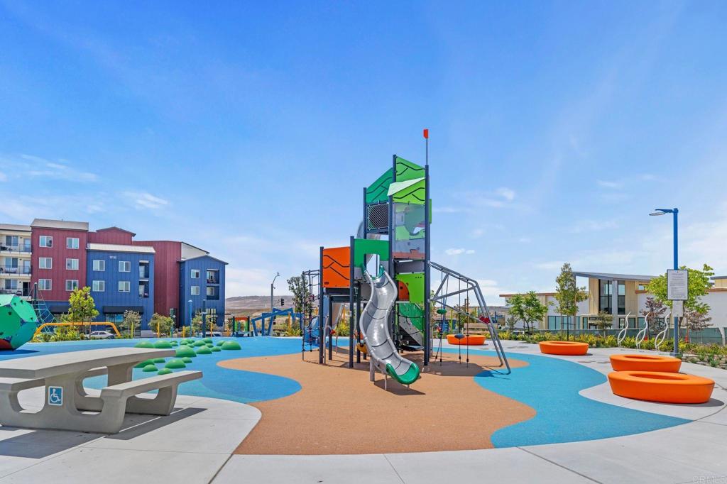 2042 Bluestone Circle