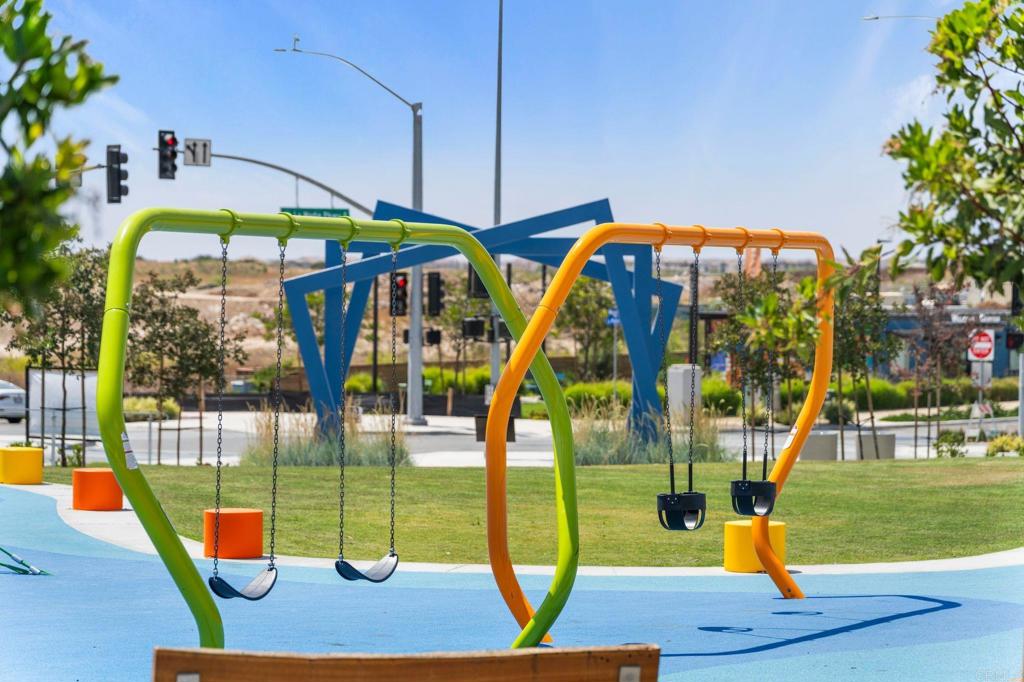 2042 Bluestone Circle