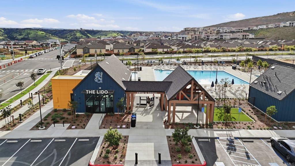 2042 Bluestone Circle