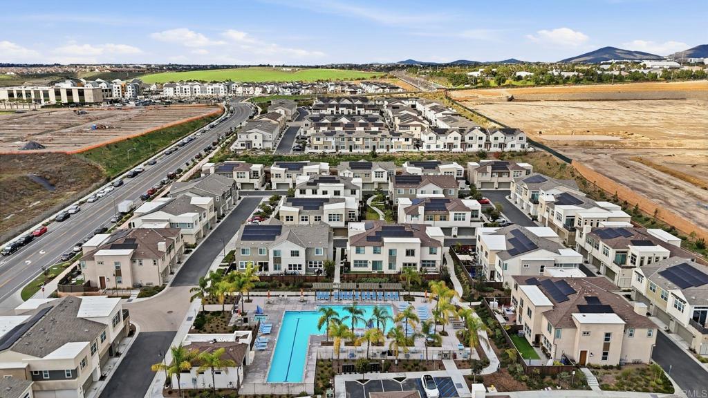 2042 Bluestone Circle