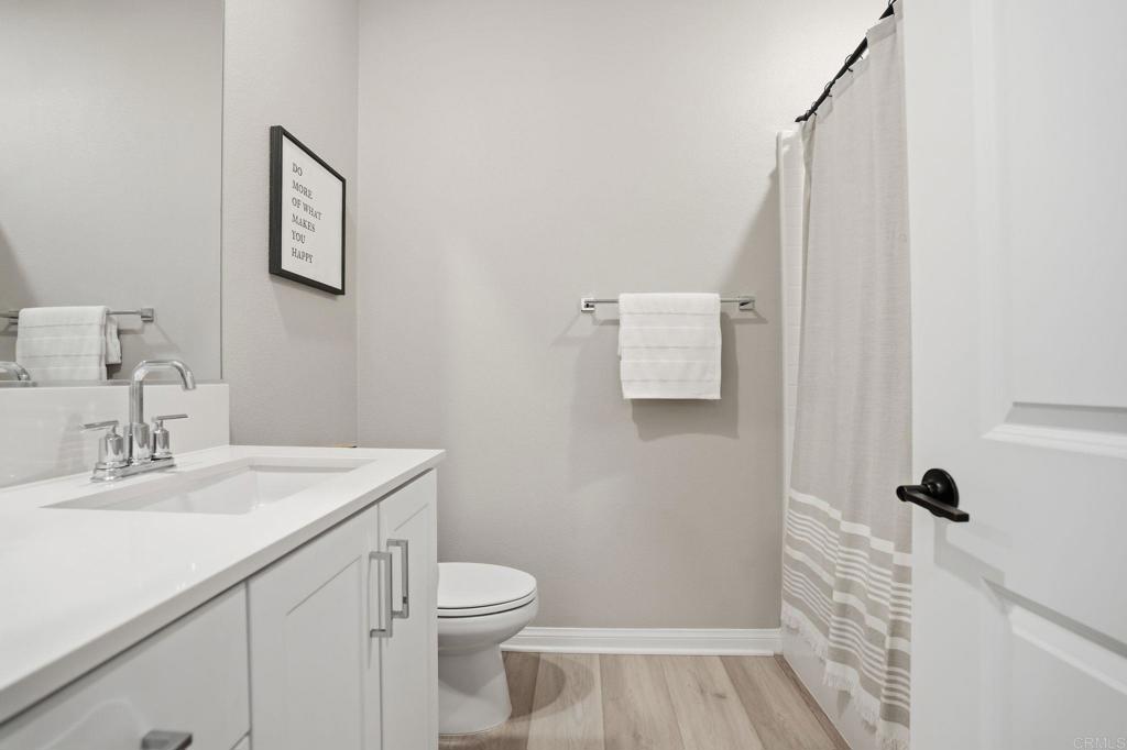 2042 Bluestone Circle