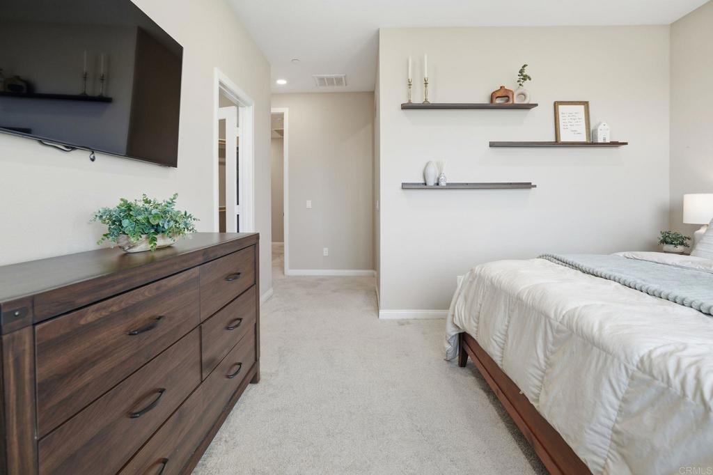 2042 Bluestone Circle