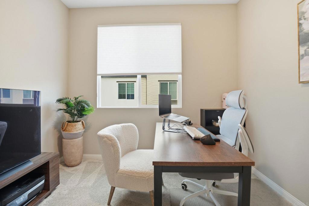 2042 Bluestone Circle