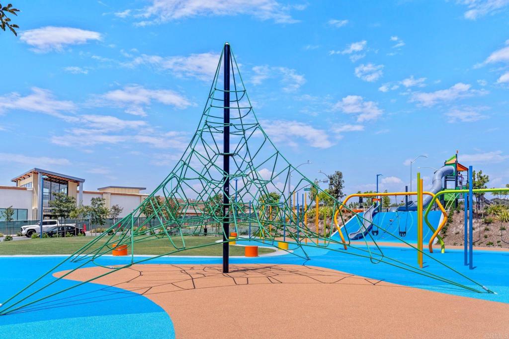 2042 Bluestone Circle