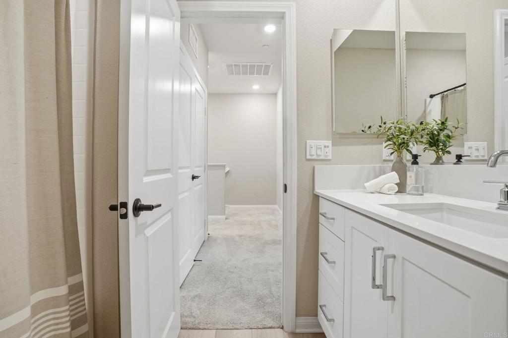 2042 Bluestone Circle