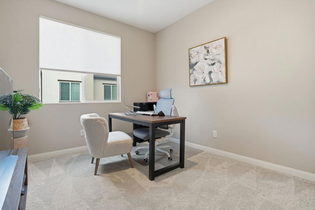 2042 Bluestone Circle