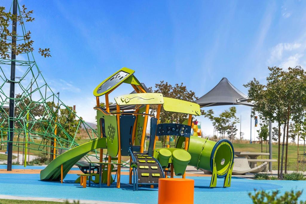 2042 Bluestone Circle