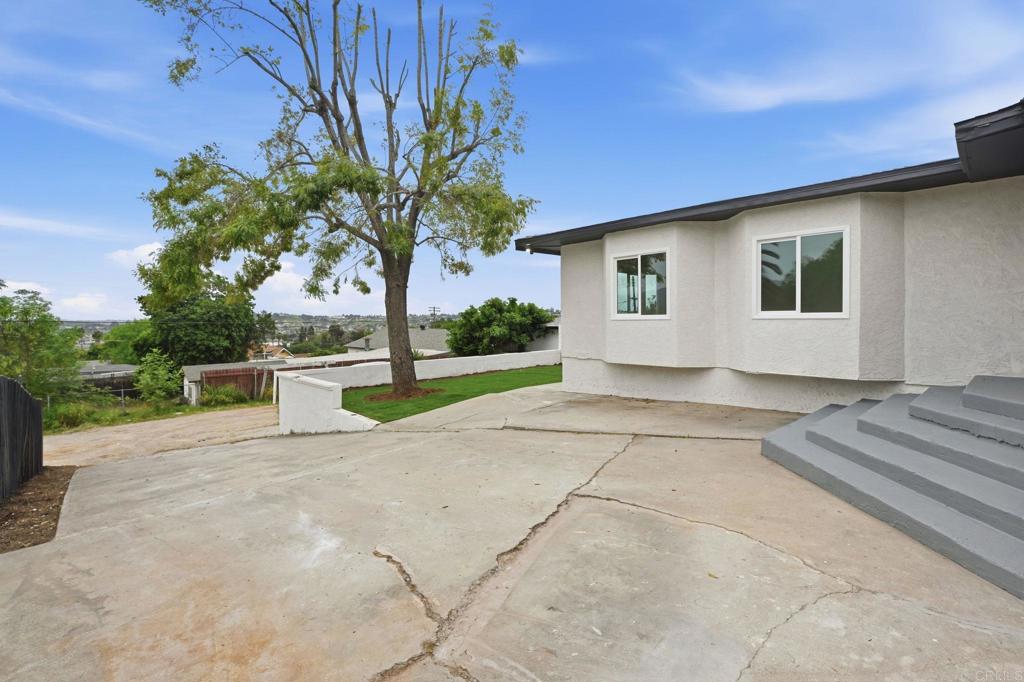 1333 Helix Street