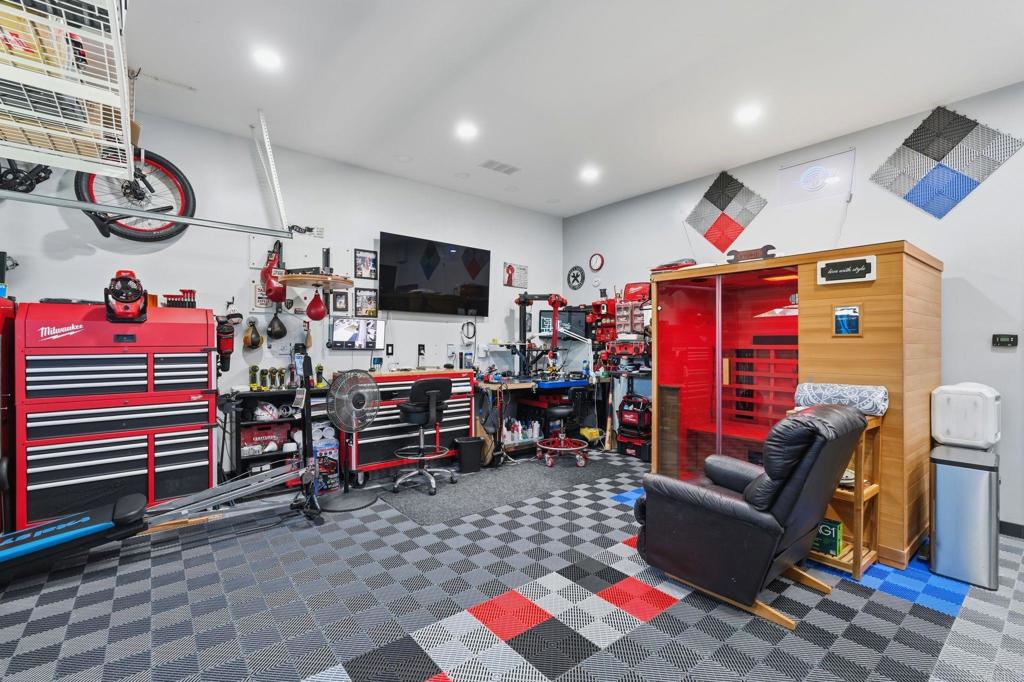 26875 Montseratt Court