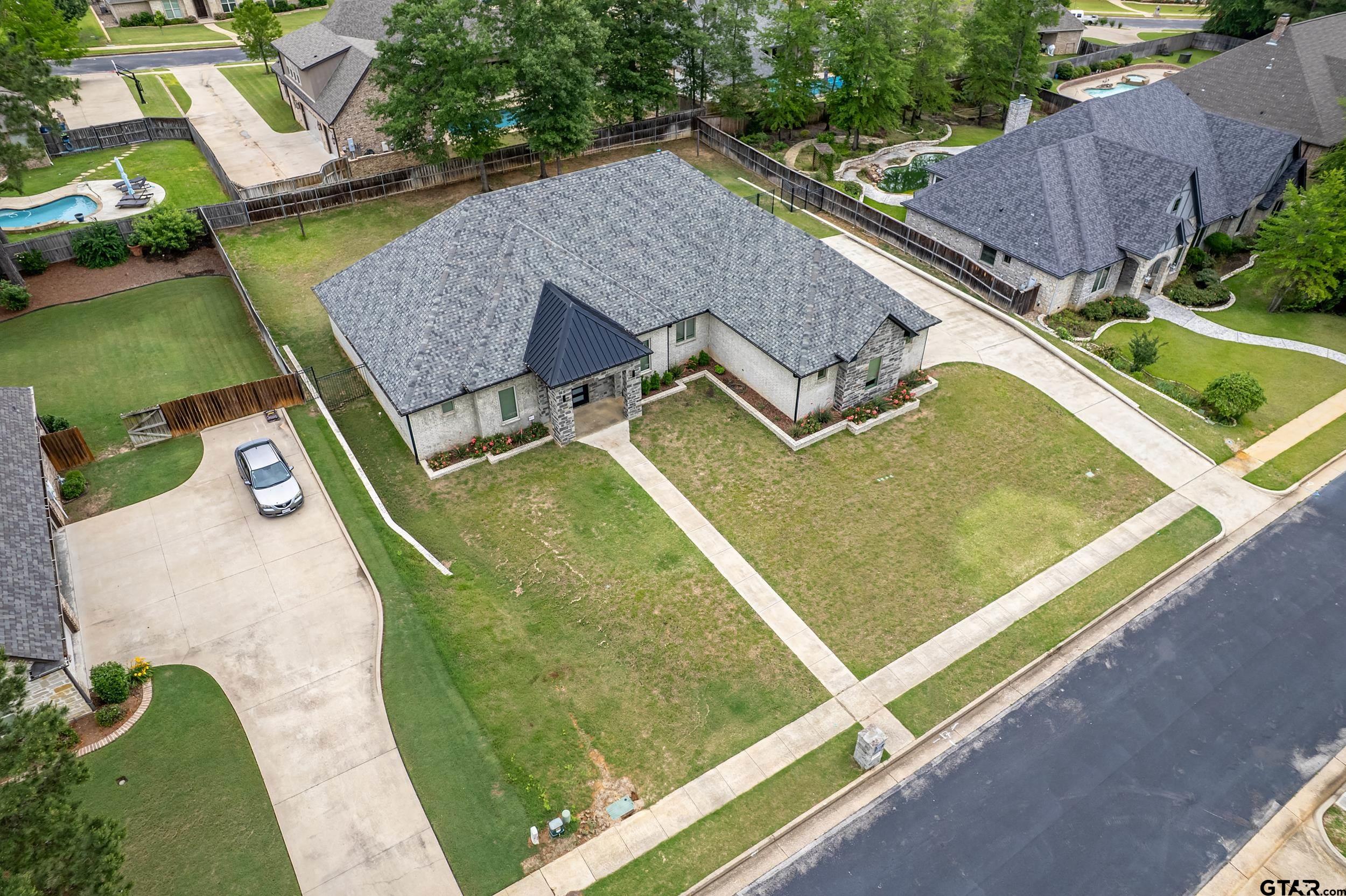 1569 Cooks Crossing
