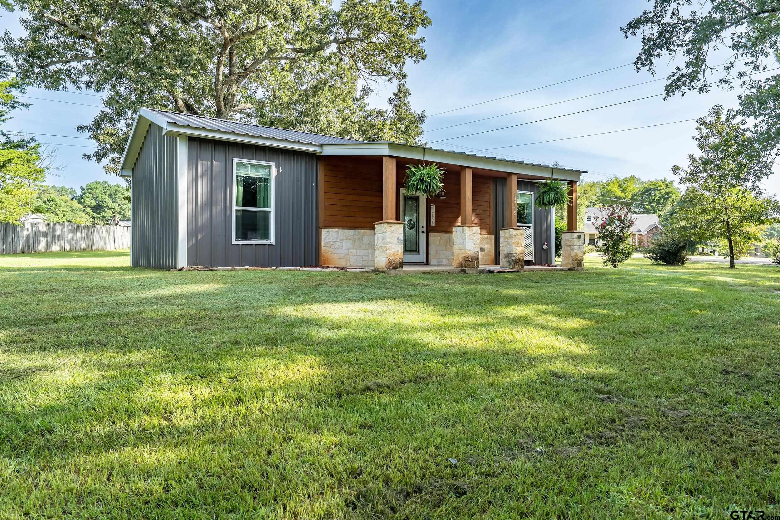 10745 State Hwy 135 N