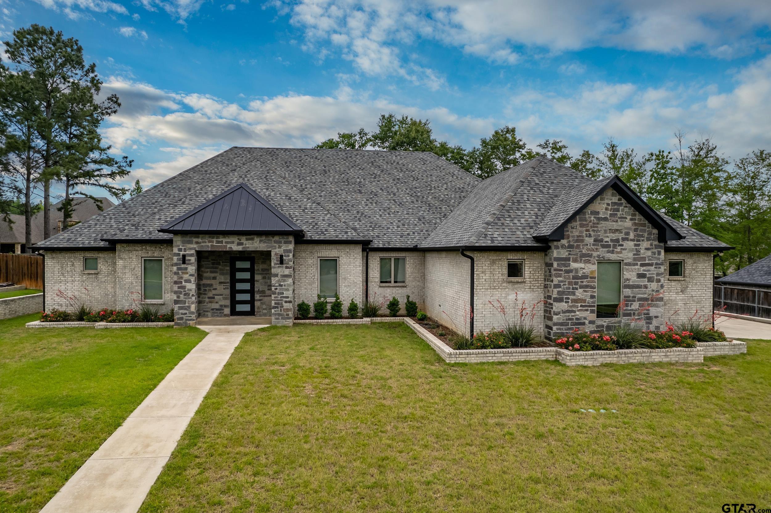 1569 Cooks Crossing