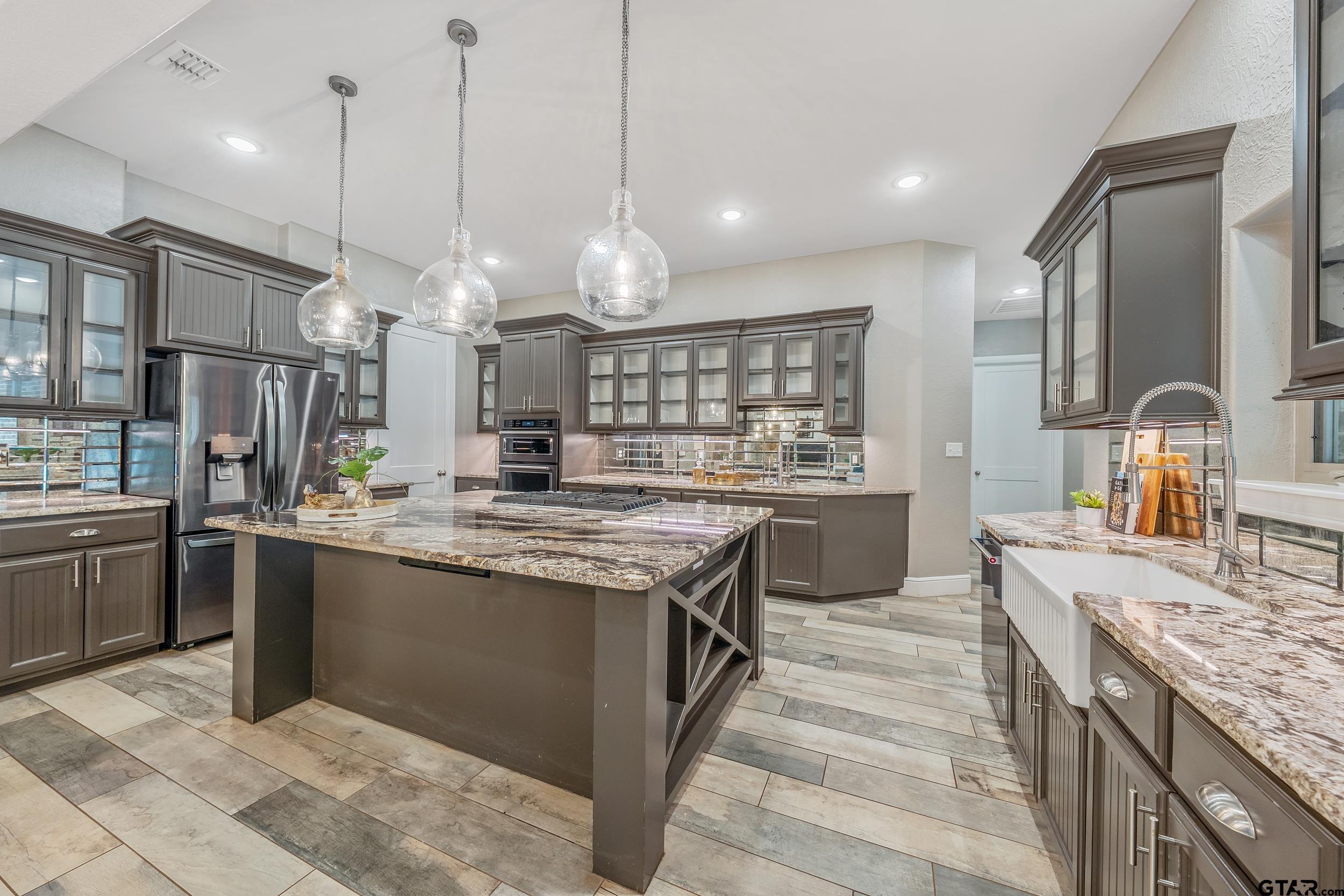1100 County Road 3602