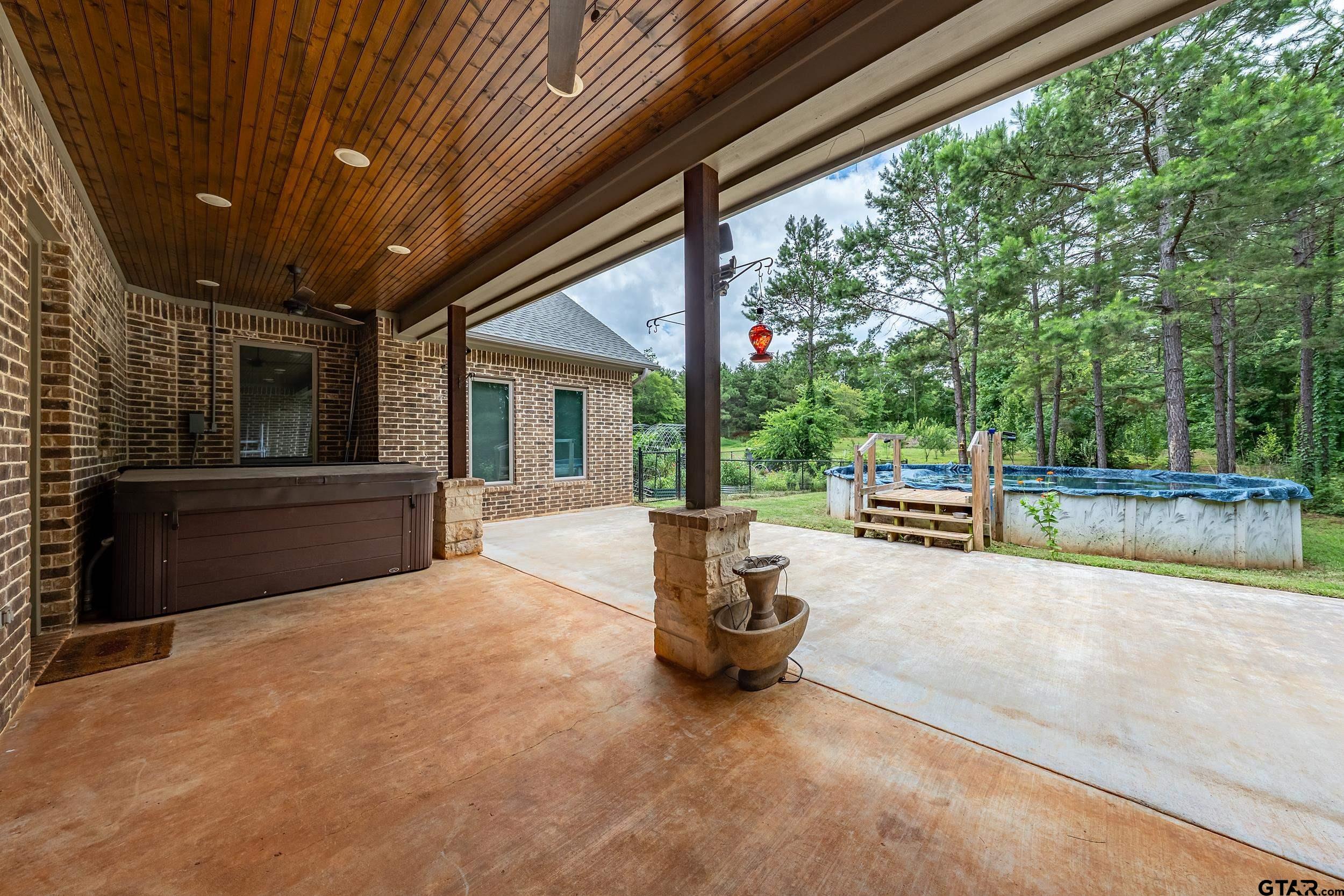 1100 County Road 3602