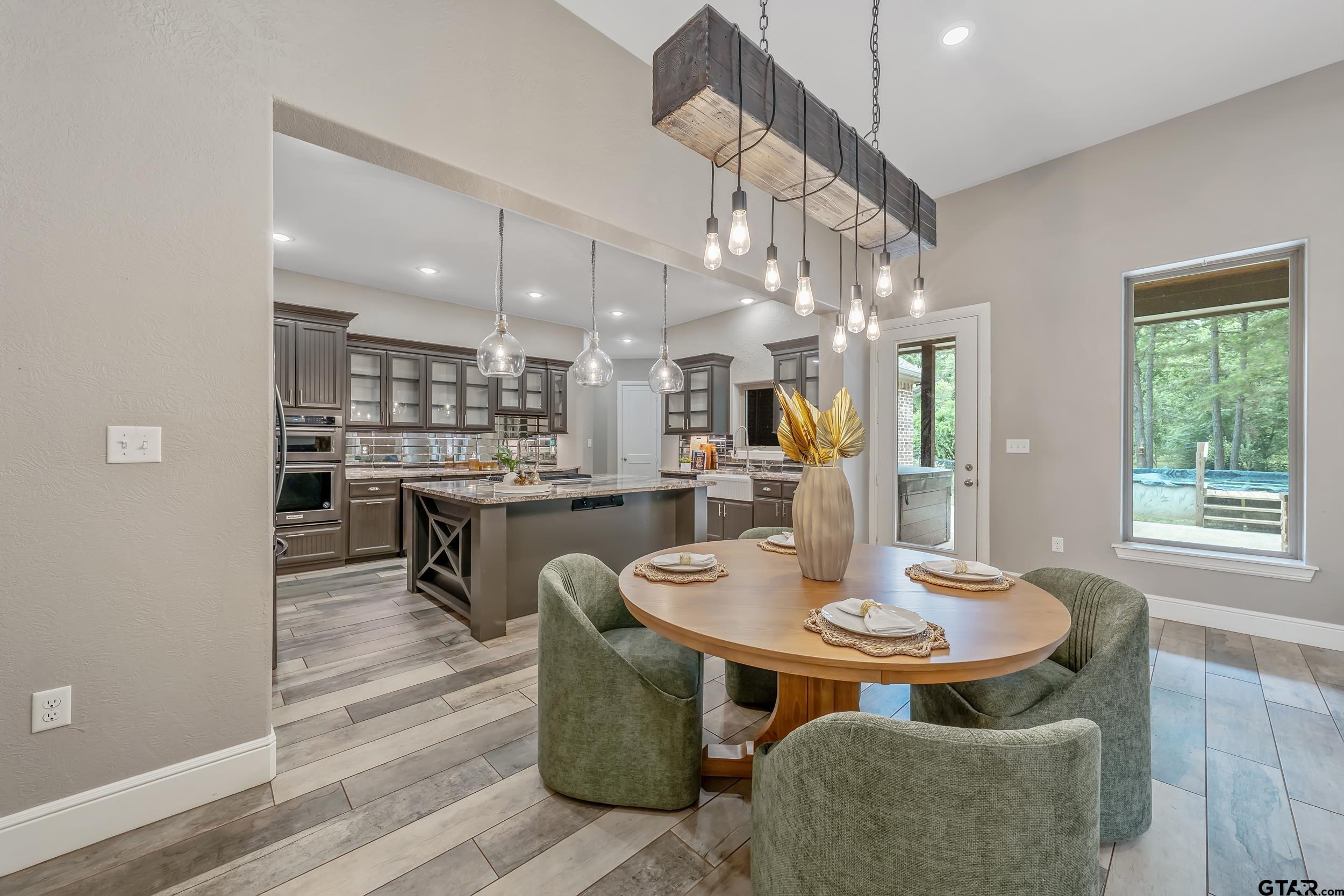 1100 County Road 3602