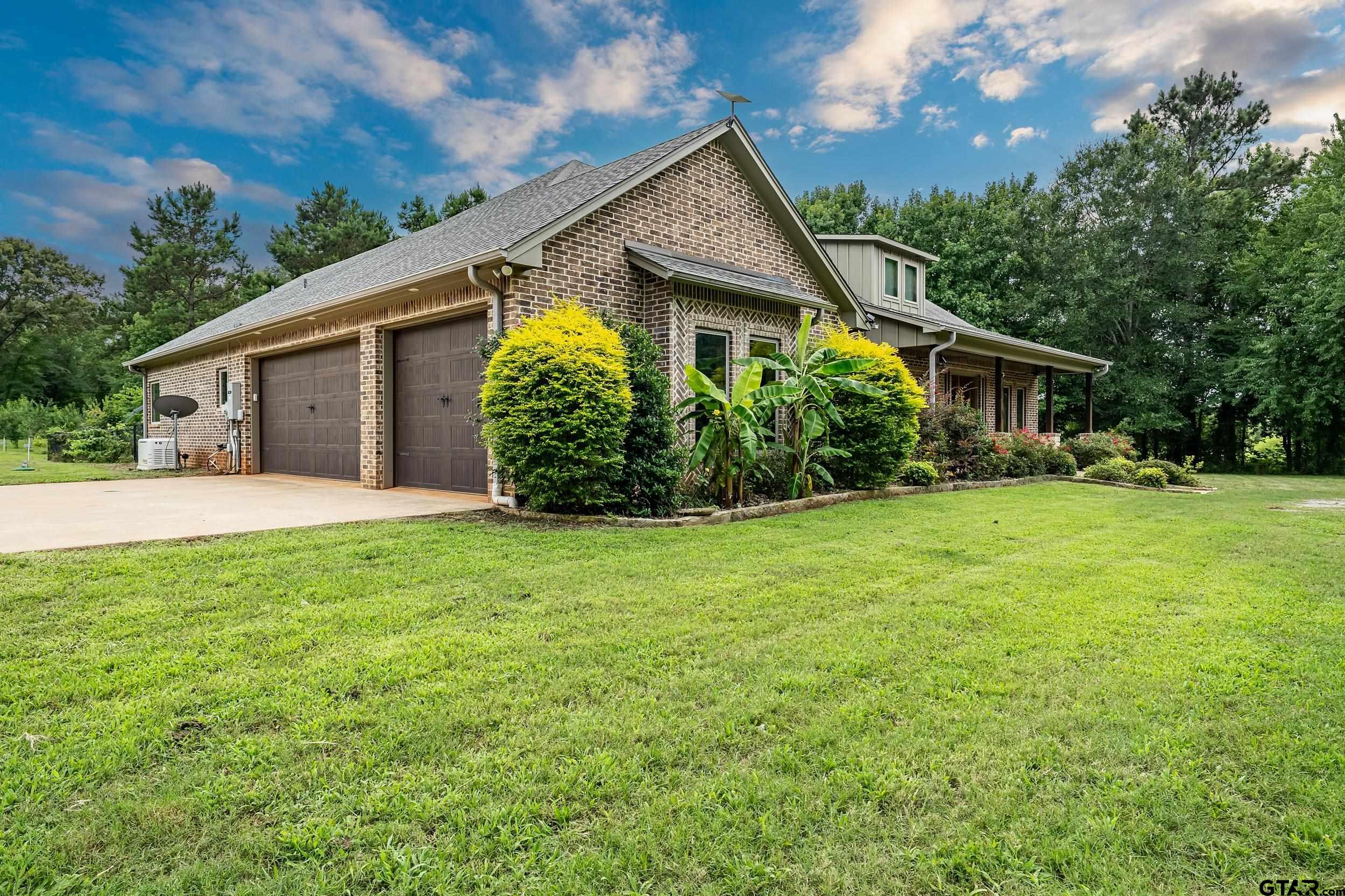 1100 County Road 3602