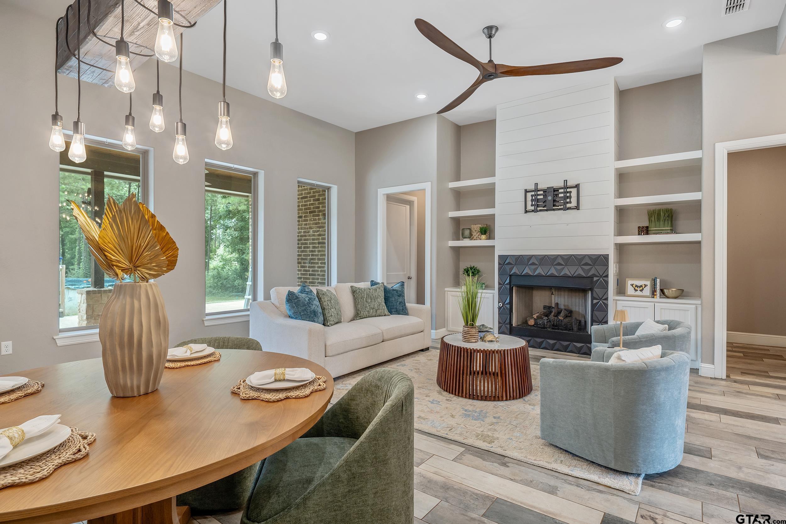 1100 County Road 3602
