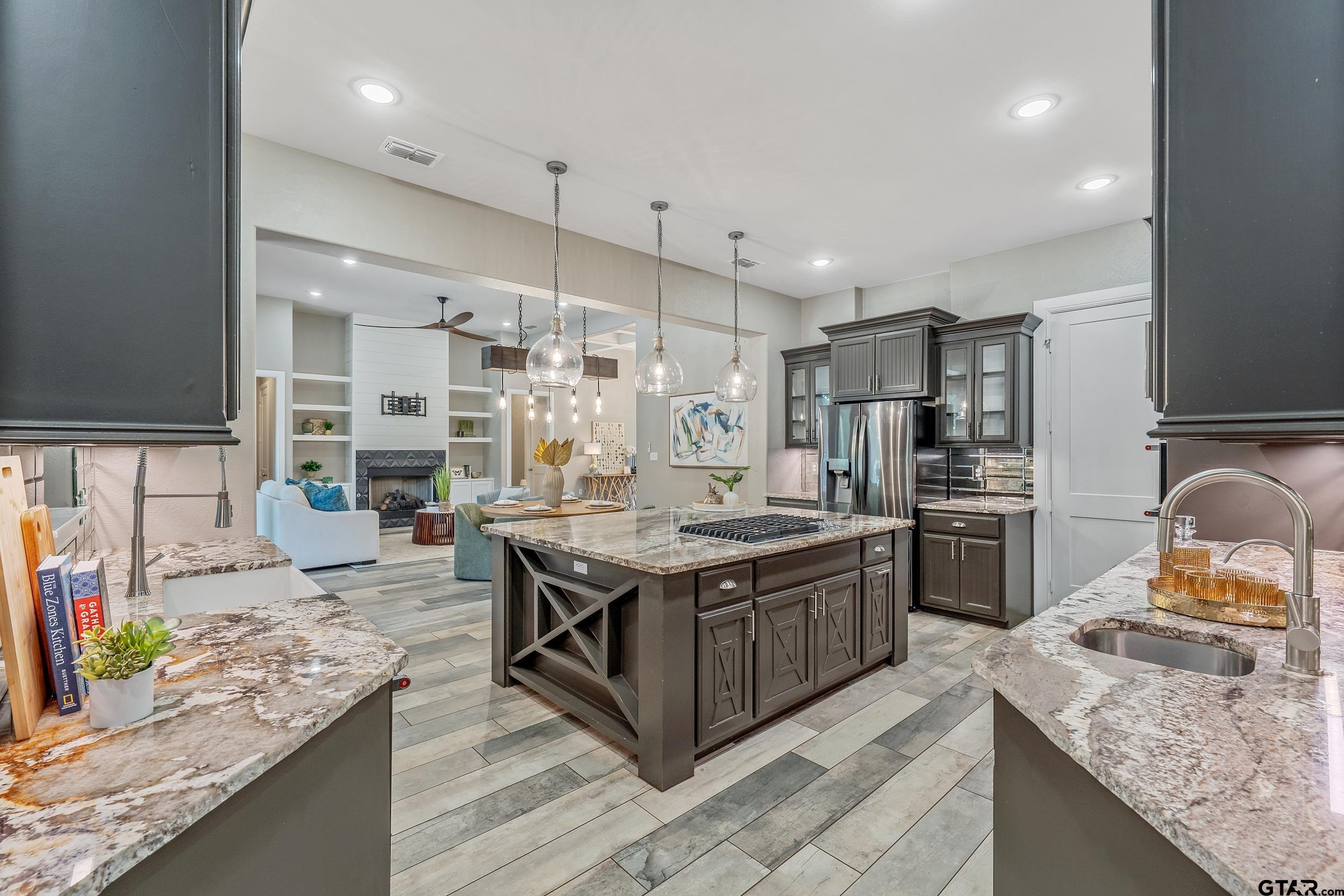 1100 County Road 3602