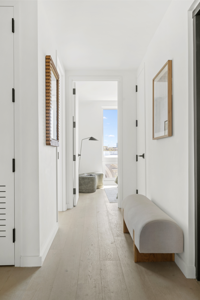 123 MESEROLE Avenue PH