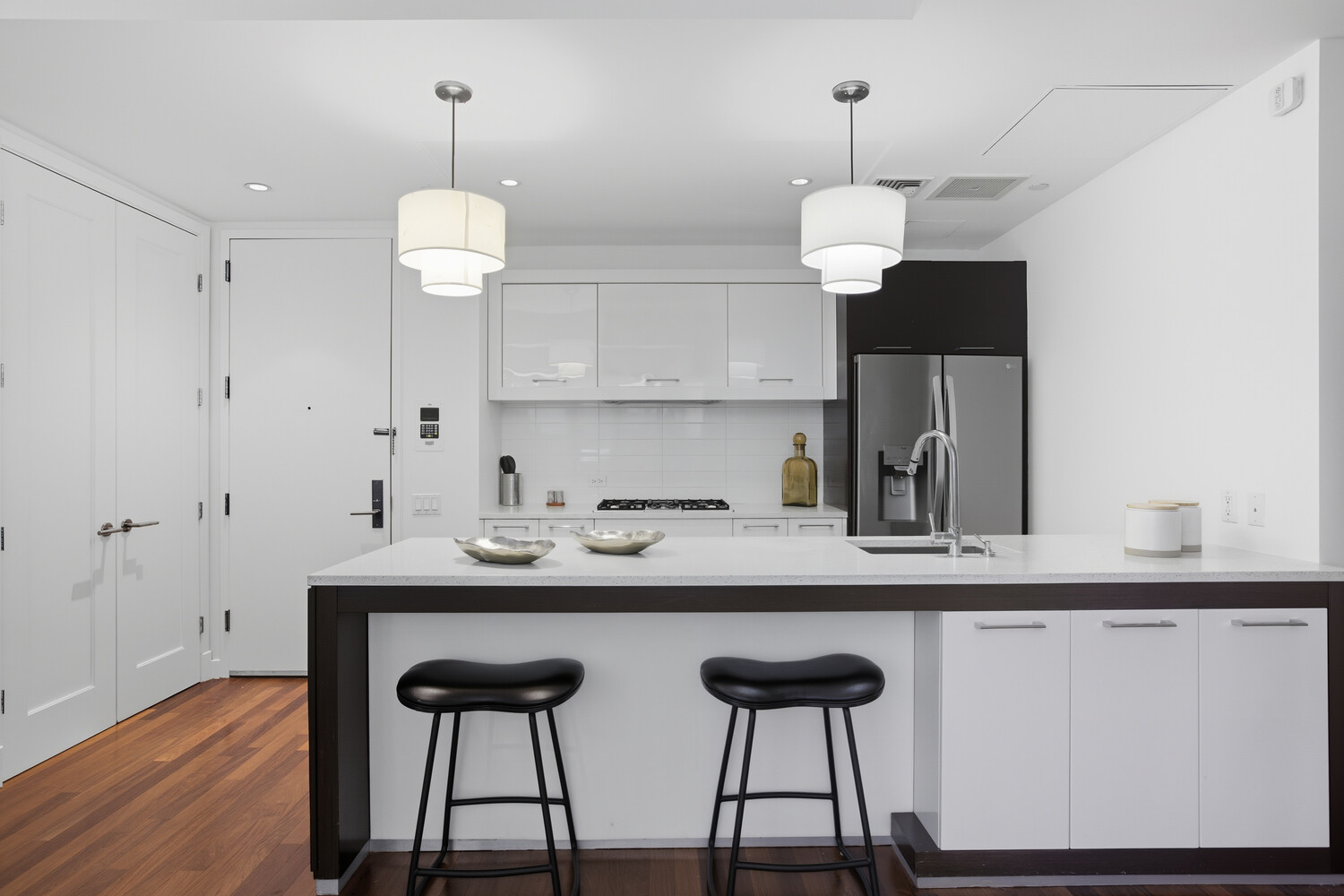 125 N 10TH Street S2D