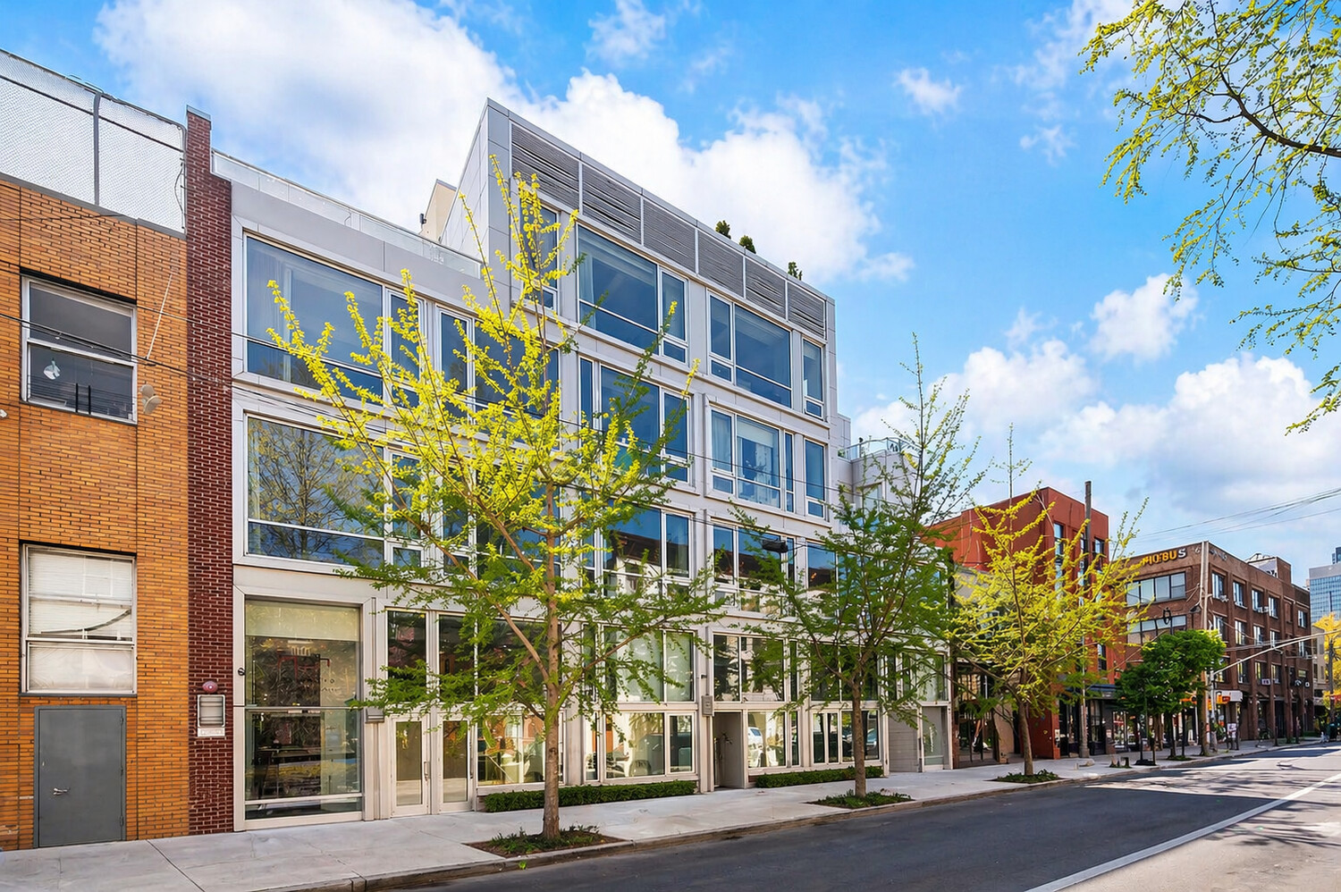 150 N 5TH Street 2I