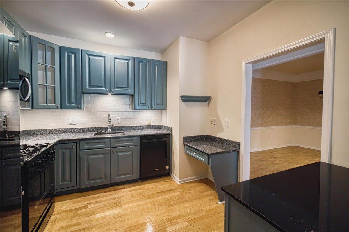26 N De Baun Avenue Unit: 303