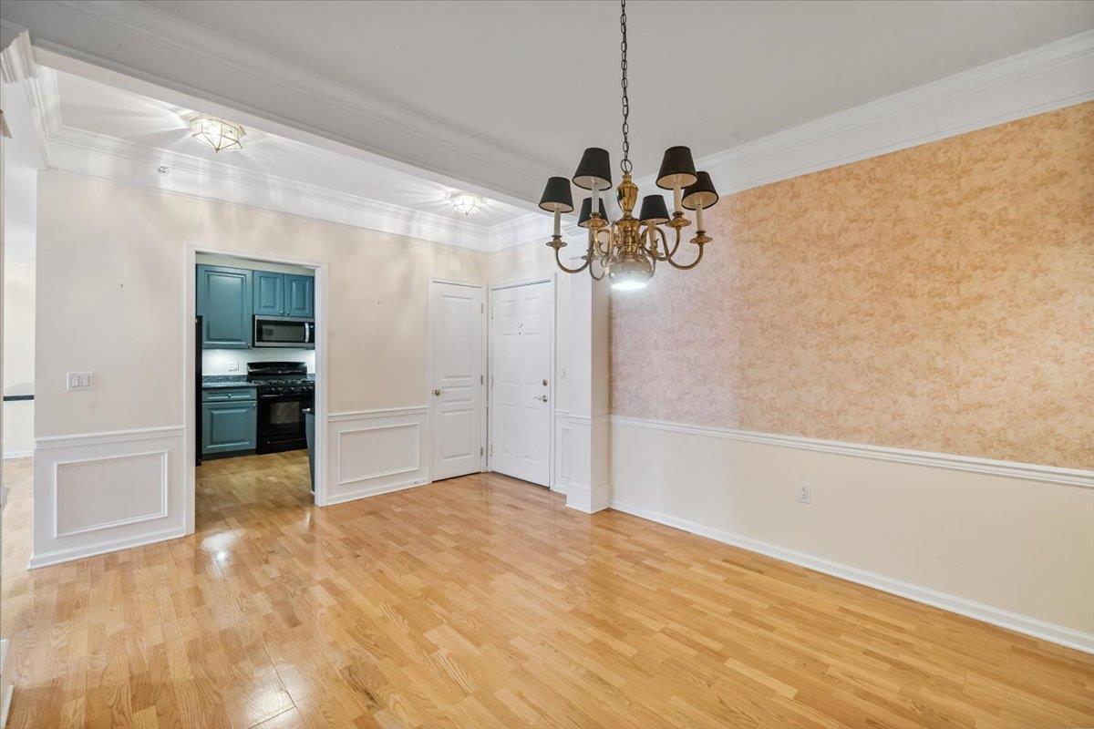26 N De Baun Avenue Unit: 303