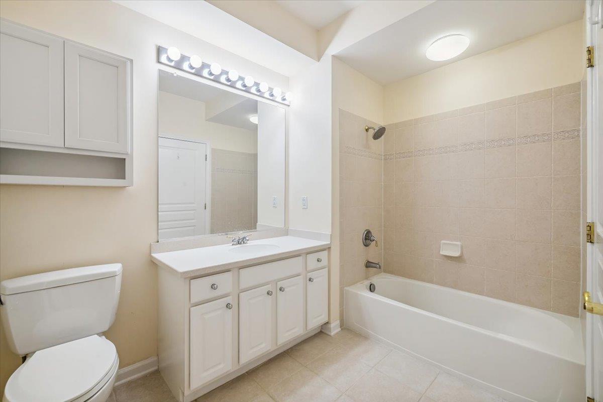 26 N De Baun Avenue Unit: 303
