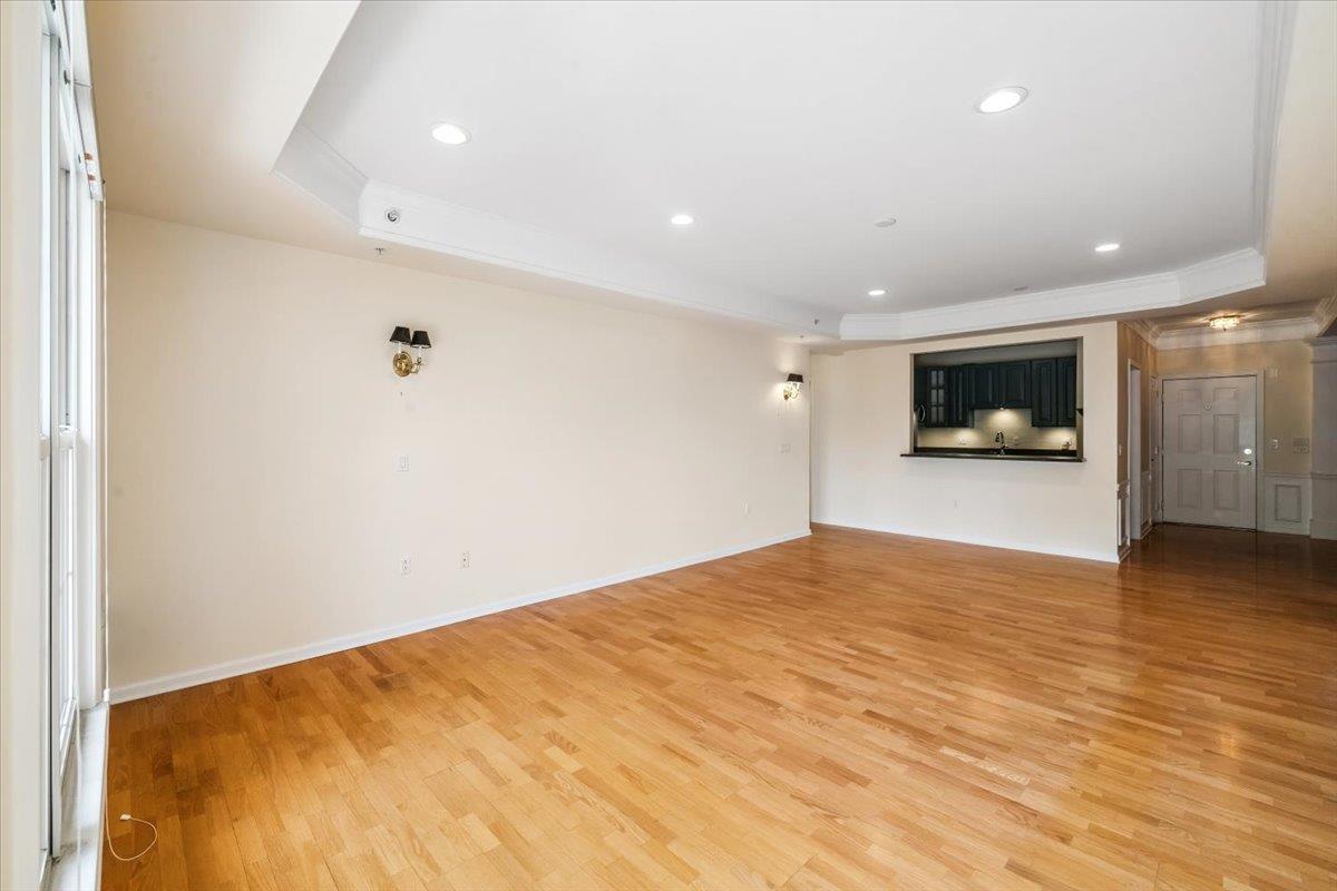 26 N De Baun Avenue Unit: 303