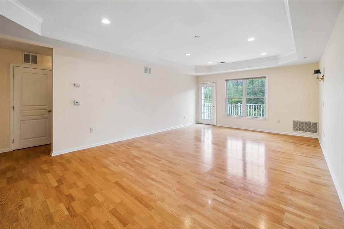 26 N De Baun Avenue Unit: 303