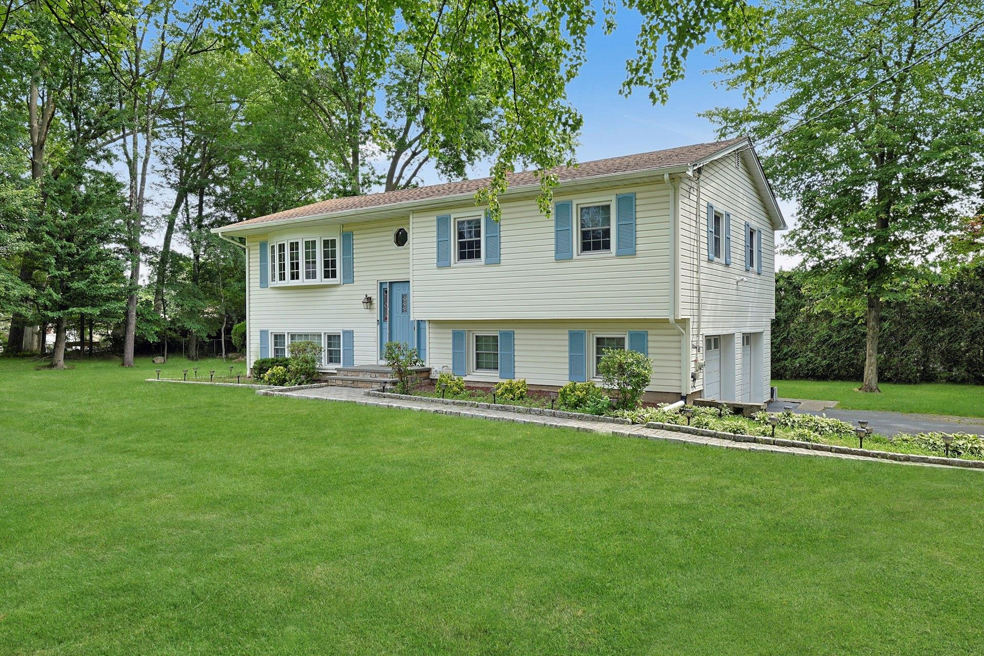 12 N Fairview Avenue
