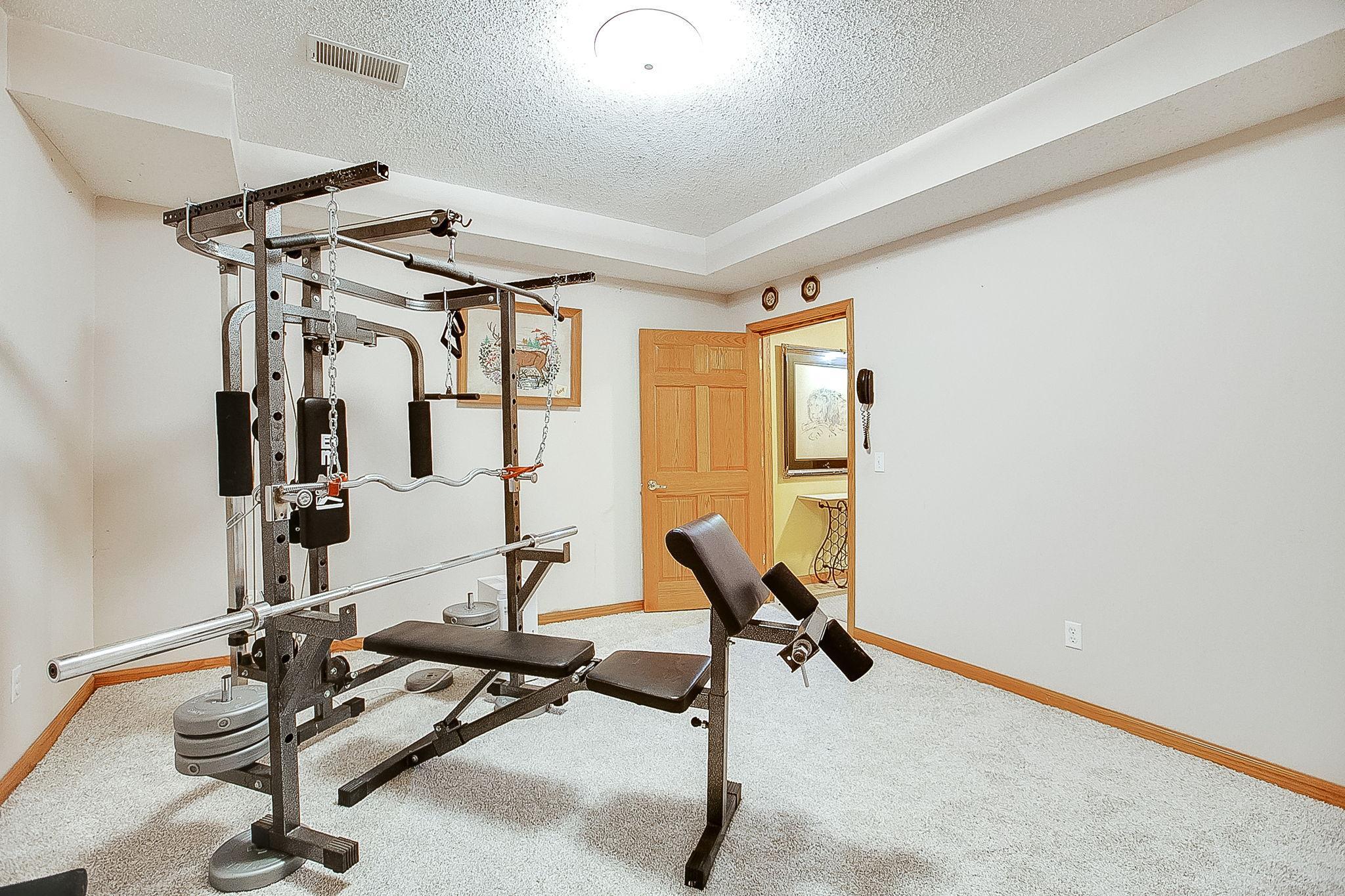 8688 Comstock Lane N