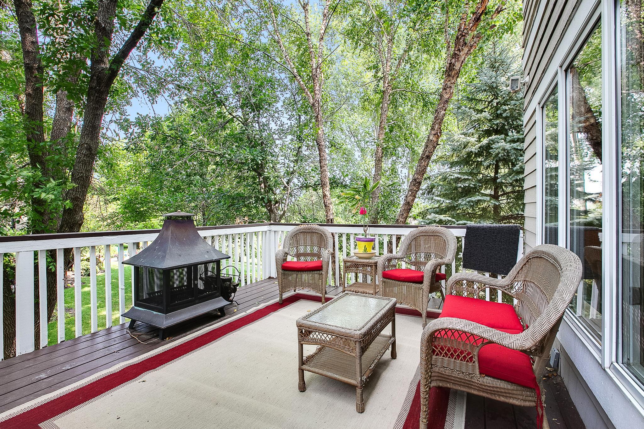 8688 Comstock Lane N