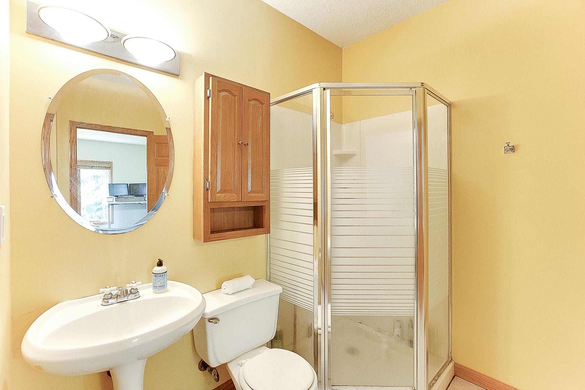 8688 Comstock Lane N