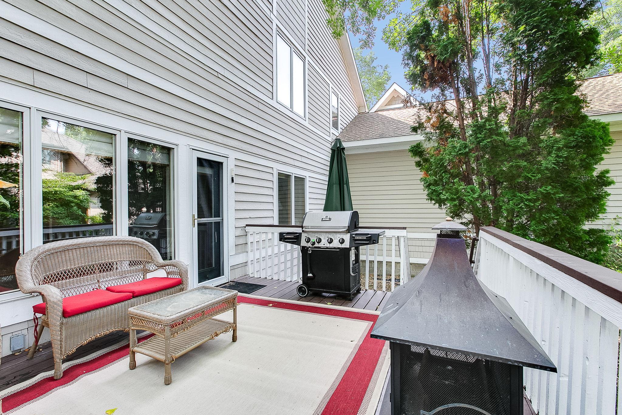 8688 Comstock Lane N