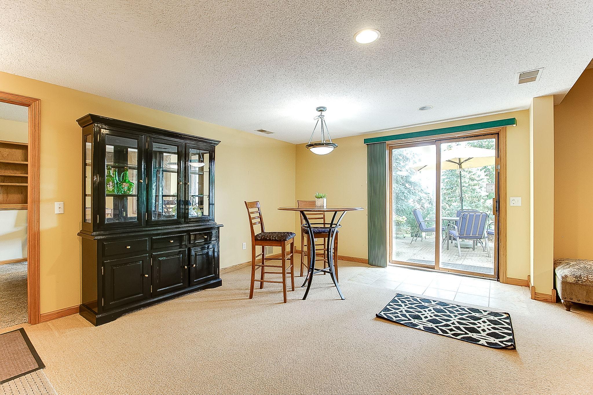 8688 Comstock Lane N