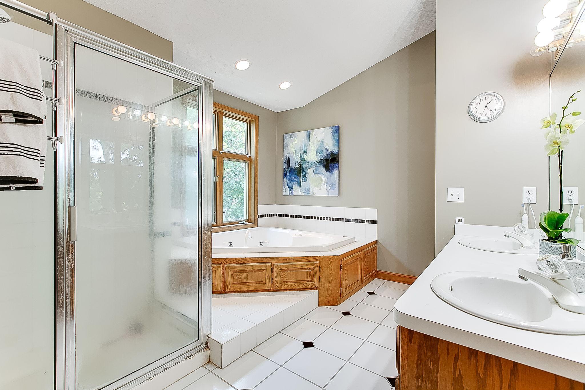 8688 Comstock Lane N