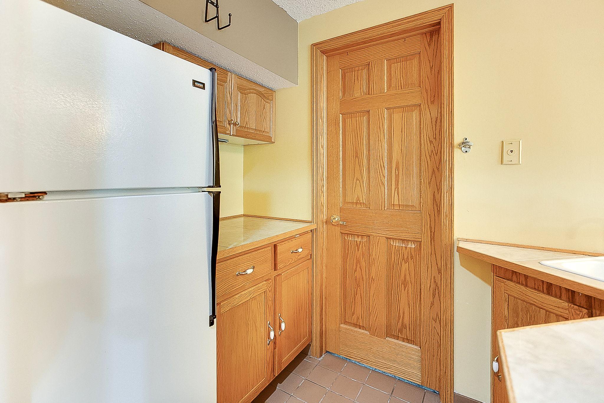 8688 Comstock Lane N