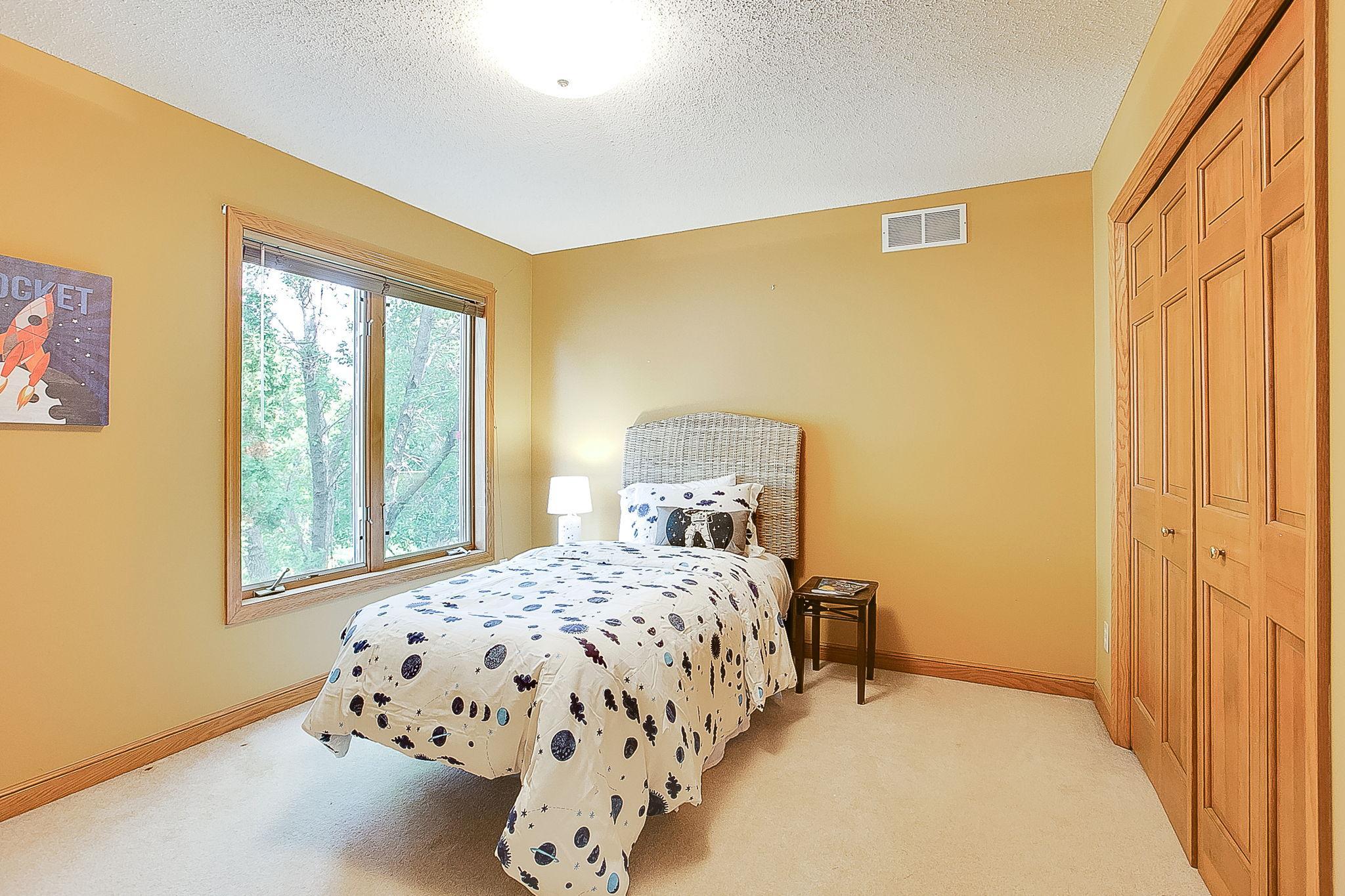 8688 Comstock Lane N