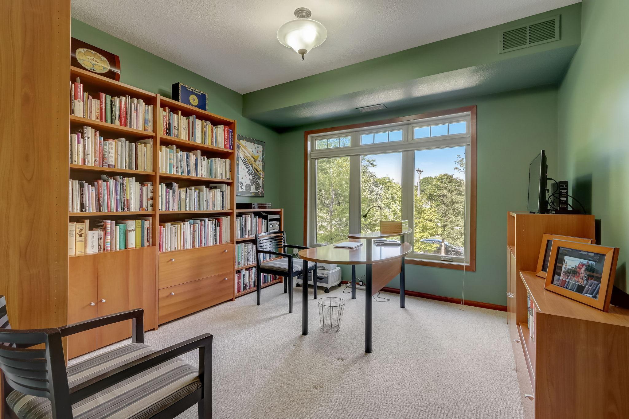 3251 Louisiana Avenue S Unit: 225