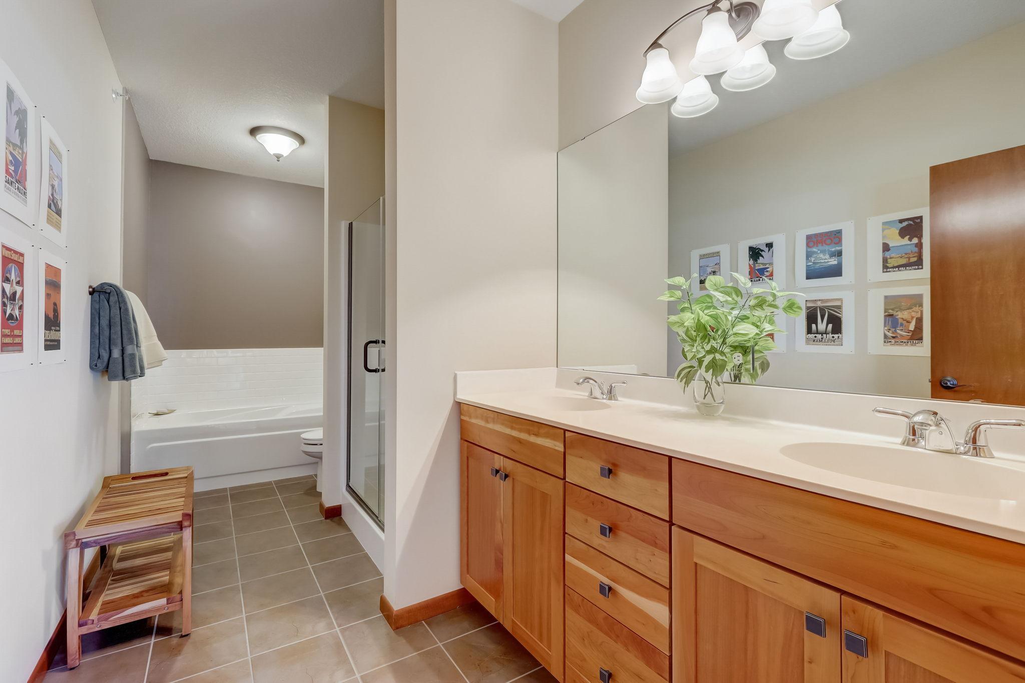 3251 Louisiana Avenue S Unit: 225