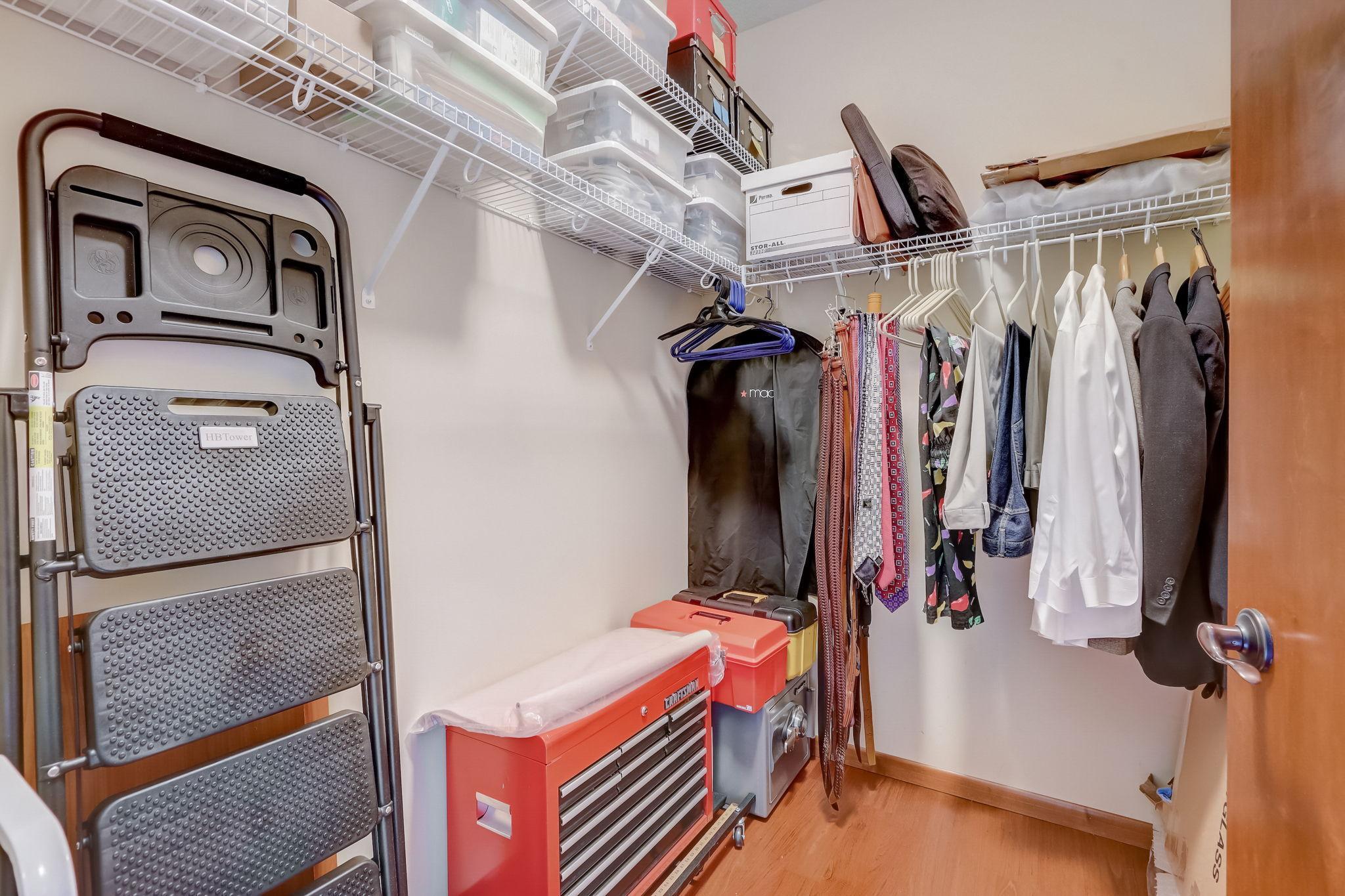 3251 Louisiana Avenue S Unit: 225