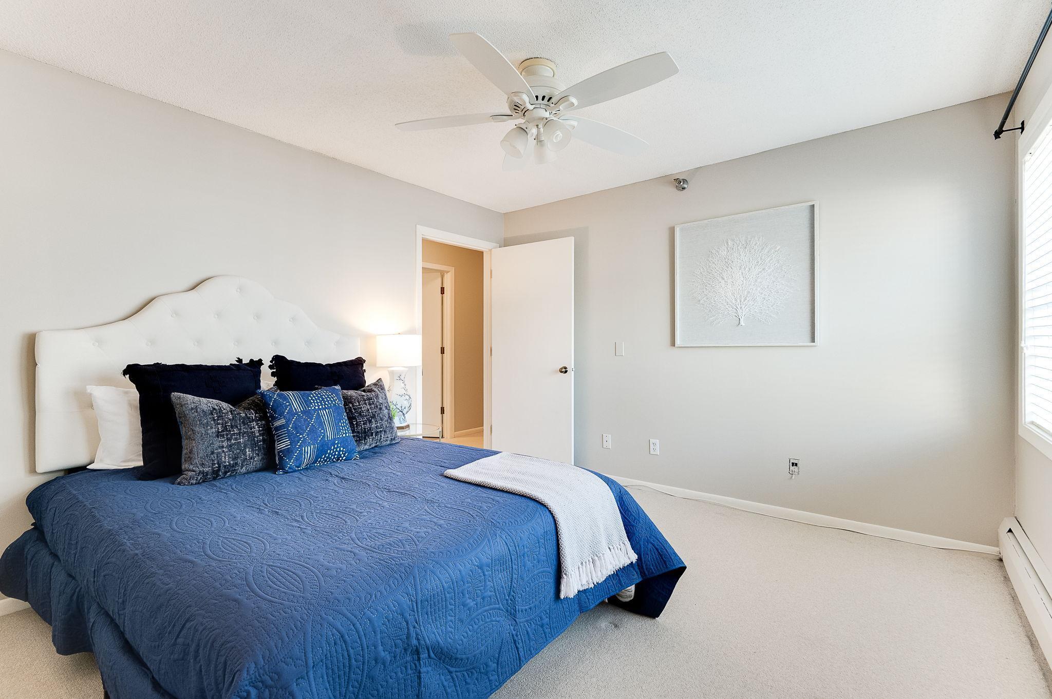 4221 Upton Avenue S Unit: 105