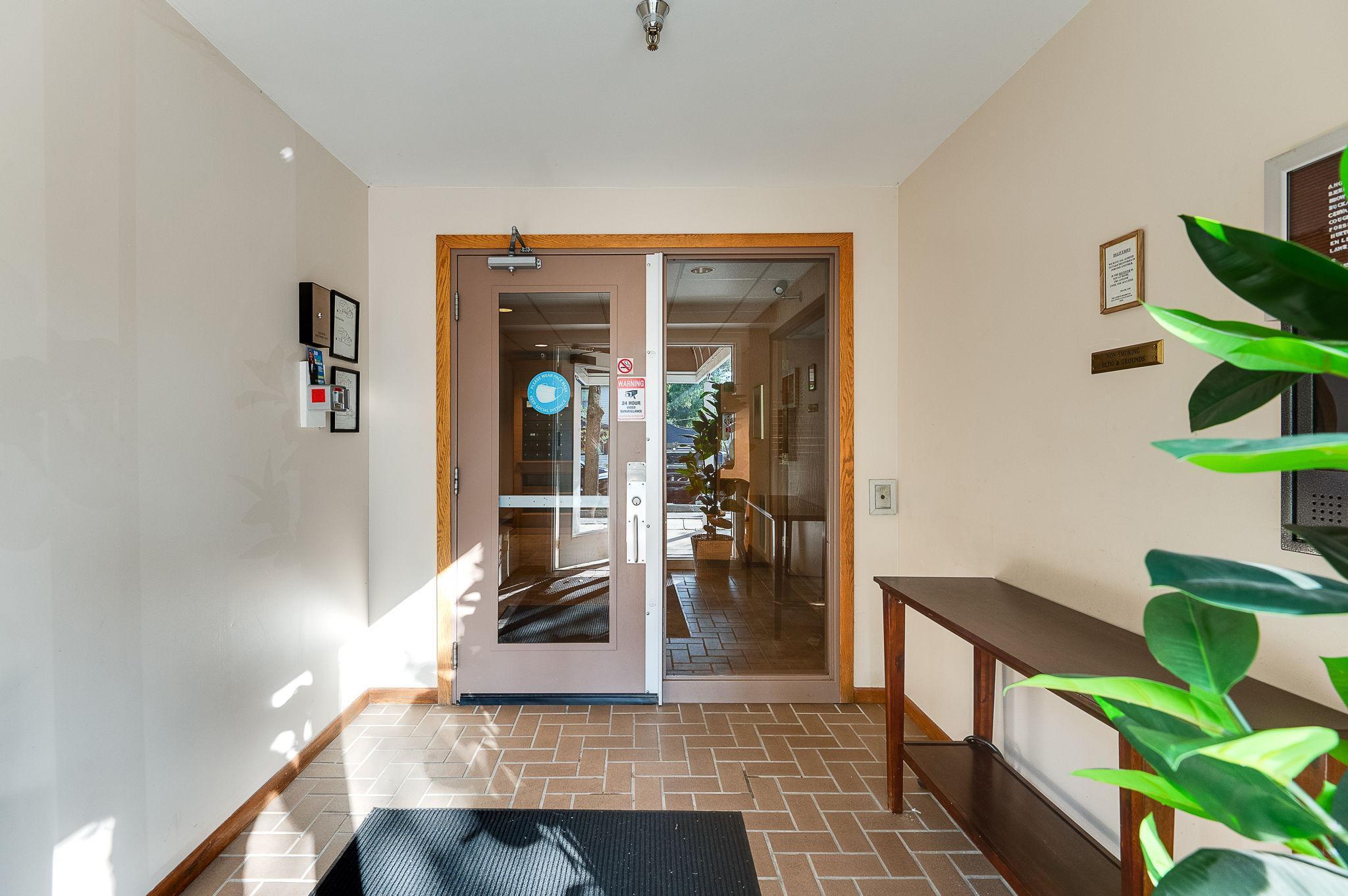 4221 Upton Avenue S Unit: 105