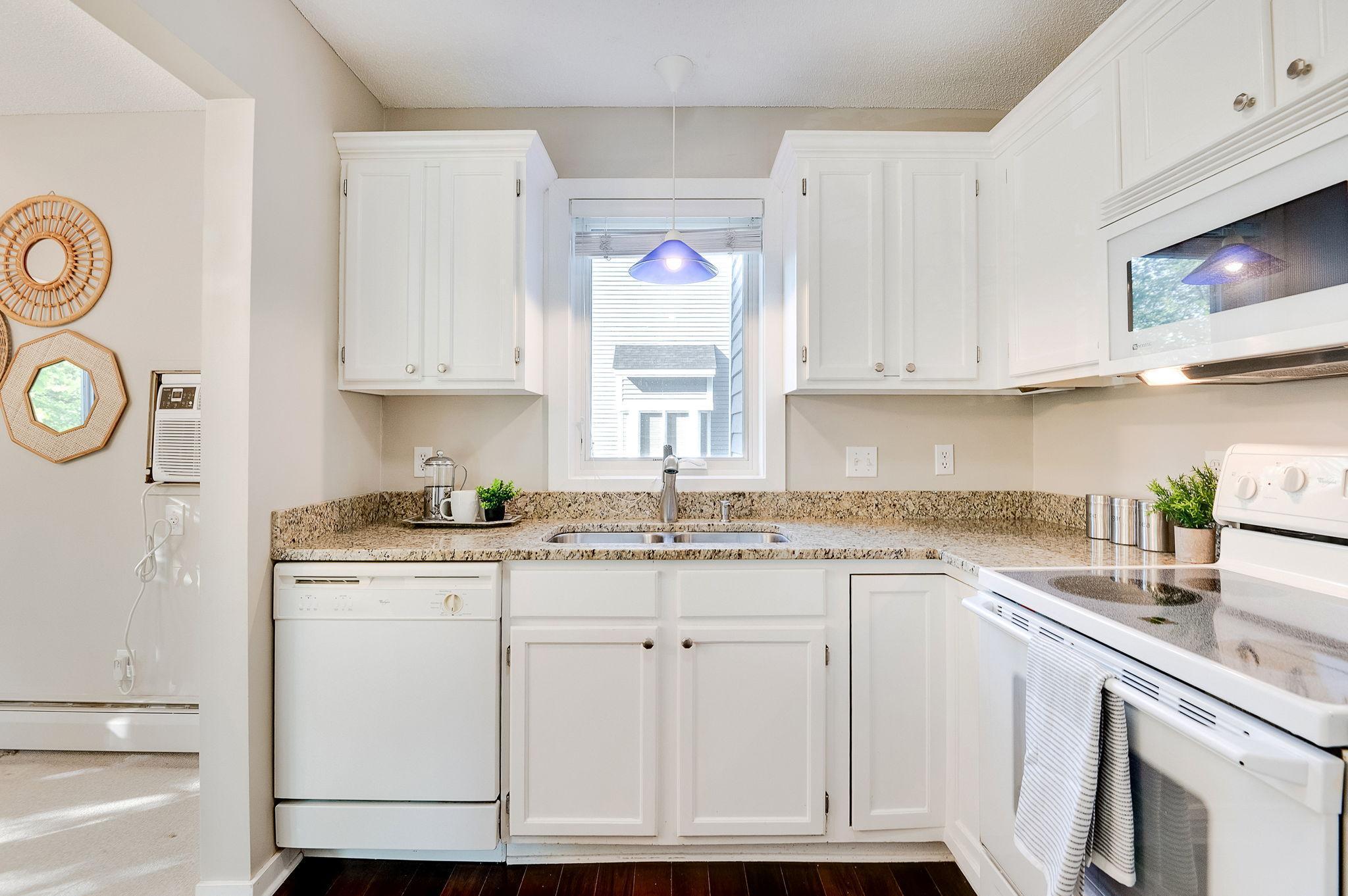 4221 Upton Avenue S Unit: 105