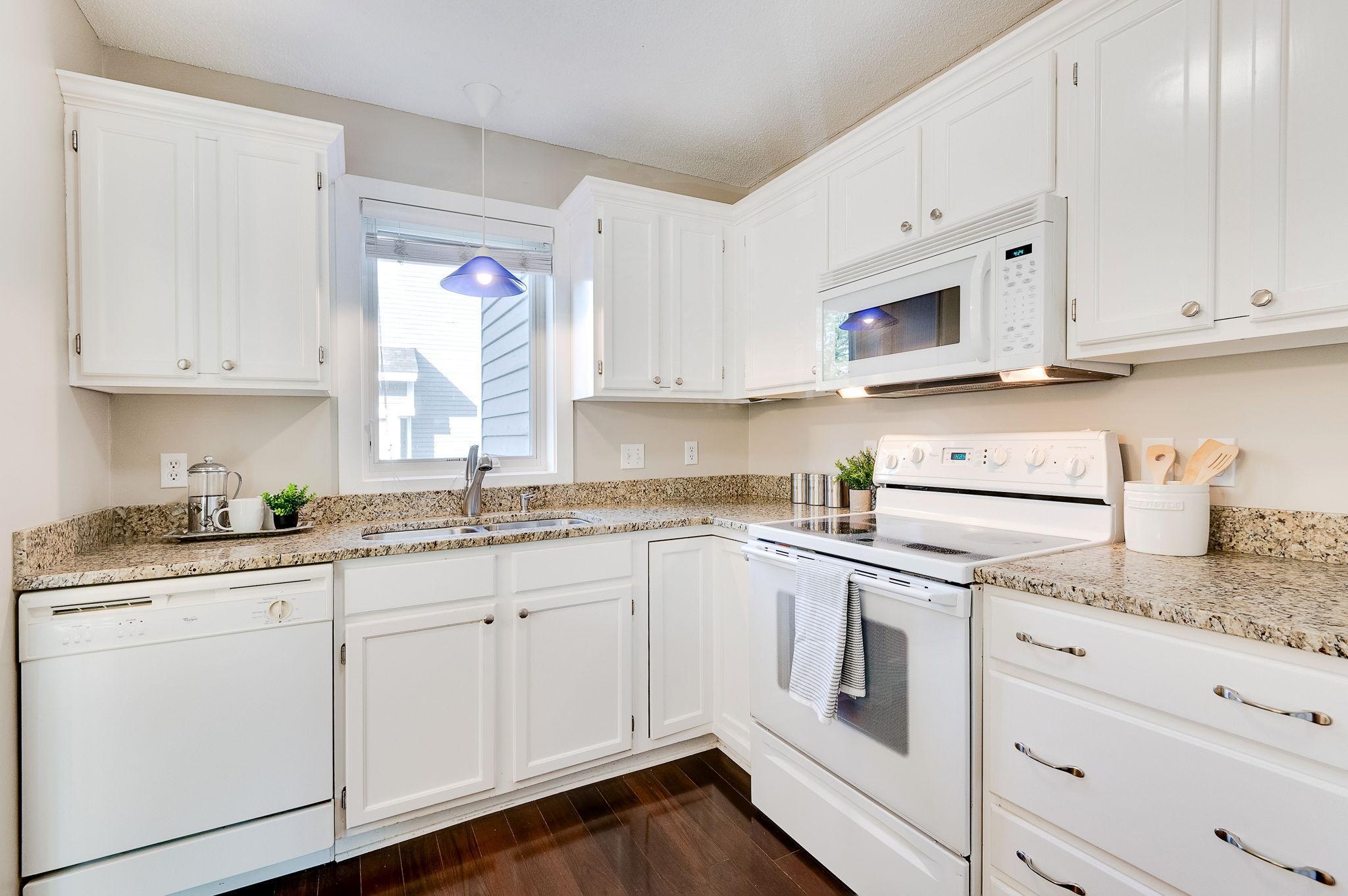 4221 Upton Avenue S Unit: 105